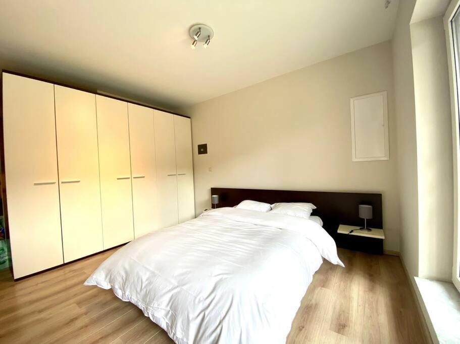 Studio Hypercentre Bruxelles 外观 照片